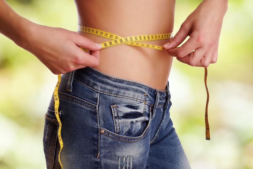 Bauch als Problemzone? Abnehmen am Bauch: Tipps und Tricks für einen flachen Bauch